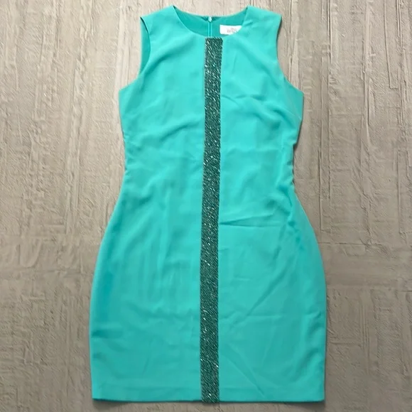 Belle BADGLEY MISCHKA Mint Green beaded cocktail Dress